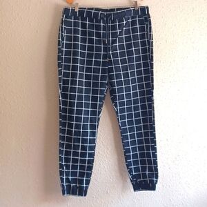 FOREVER 21 Men Jogger.